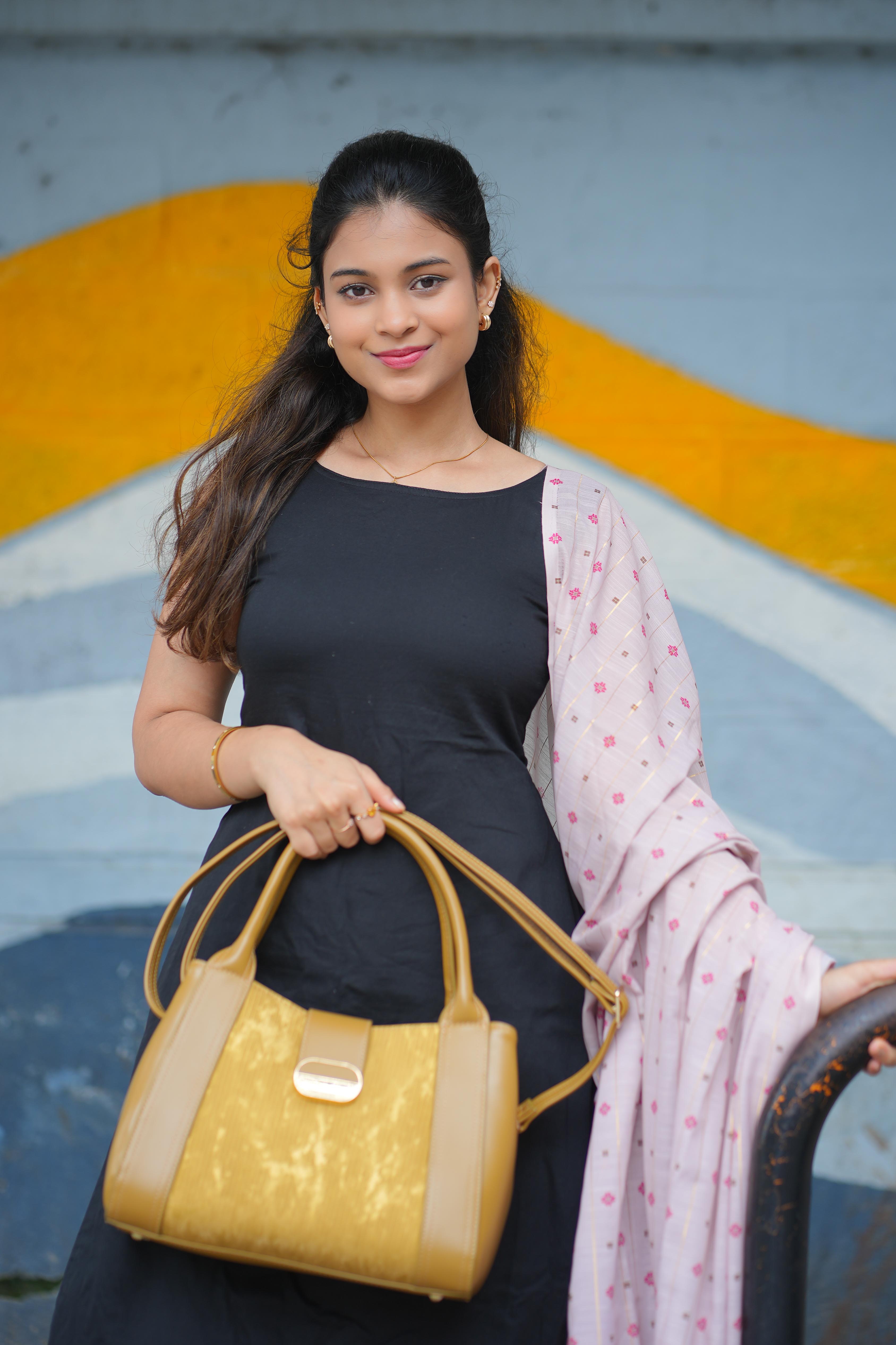 2 in 1  Hand bag with side Card Slot| RR17